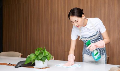 帶上家人,來(lái)香蜜小鎮(zhèn)安穩(wěn)避世,白天游山玩水,夜晚住進(jìn)山水里